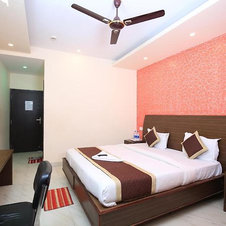 Hotel Railview Bhubaneswar Exterior foto